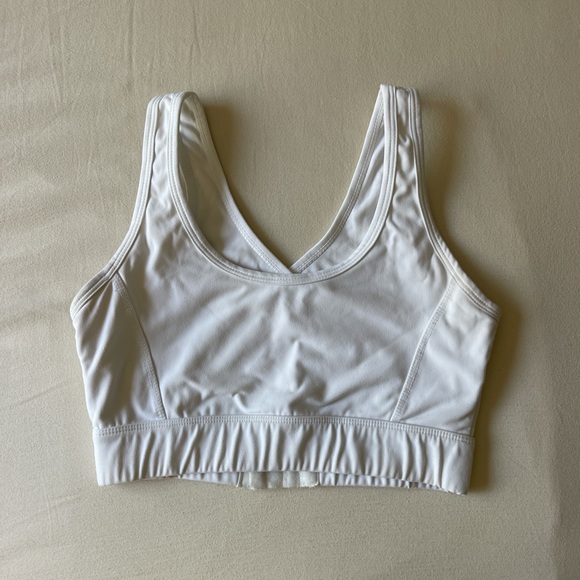 White nvgtn sports bra - Picture 1 of 3